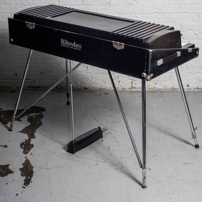 1982 Rhodes Mark II Stage 73 "Poppy" image 8