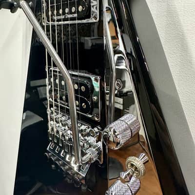 Jackson USA Custom Shop Select JCS Randy Rhoads RR1 Black and Chrome image 8