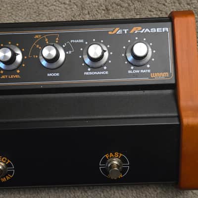 Warm Audio Jet Phaser 2024 - Black/Hardwood image 1