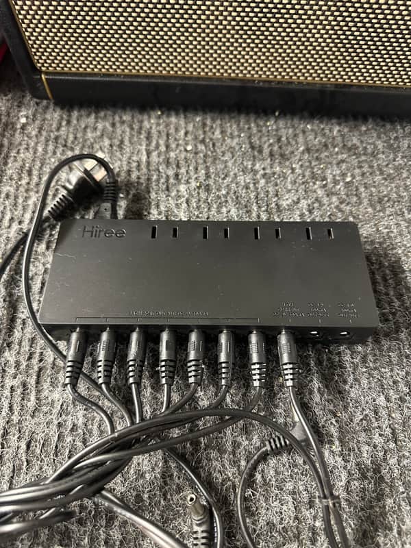 Hiree Pedal power supply image 1