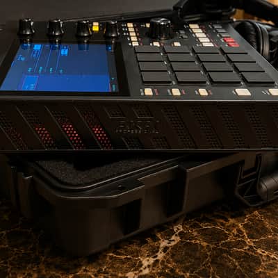Akai MPC One Production Center Bundle • Custom Hard Case • HD 280 Pro • 32GB SD • Excellent image 4