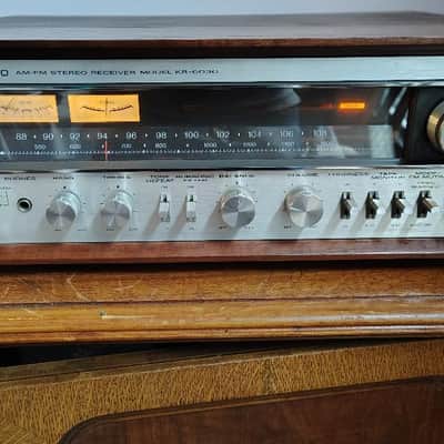 Kenwood KR6030 receiver in excellent condition - 1970's image 1