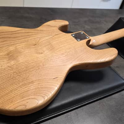 1982 Peavey T-15 MADE IS USA T15 Natural Ash RARE Original Molded Hard Case American Vintage 80s 1980's Electric Guitar image 23