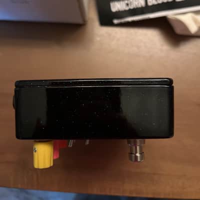KHDK Electronics Unicorn Blood II Limited Edition Octave Fuzz 2020 - Space Sparkle Dark Matter Graphic image 4