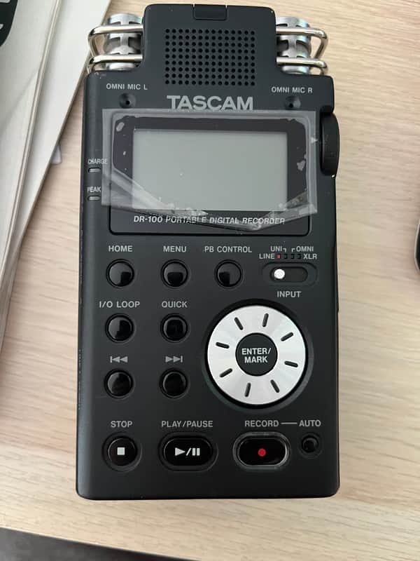 TASCAM DR-100mkIII Handheld Digital Stereo Recorder 2010s - Black image 1