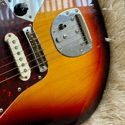 Fender Jaguar '66 Reissue MIJ Sunburst Electric Guitar image 16