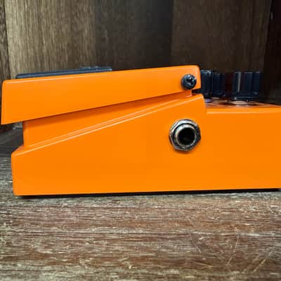 Boss DS-1 Distortion (Silver Label) With Box image 4