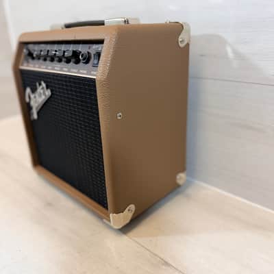 Fender Acoustasonic 15 15W 1x6 Acoustic Guitar/Vocal Combo Amp Recent Production image 4