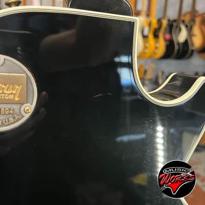 Gibson Les Paul Custom Ebony Left Hand image 10