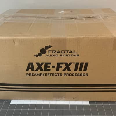 Fractal Audio Axe-FX III 2018 - 2020 - Black image 3
