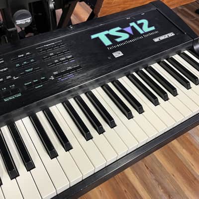 Ensoniq TS12 TransWave Synthesizer Workstation image 4