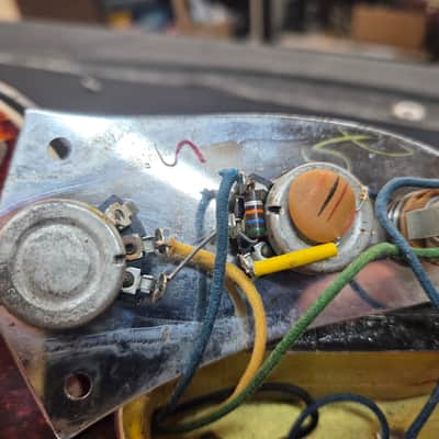 Fender Jaguar 1966 - Sunburst image 16