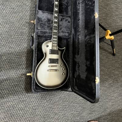 ESP LTD Deluxe 2010 - Silver burst image 1