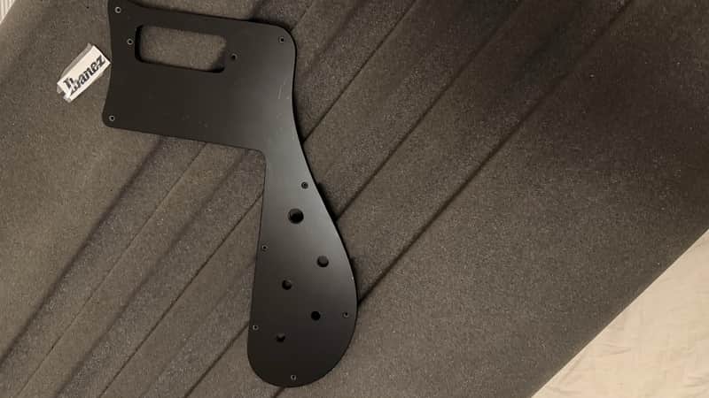 Ibanez Bass pickguard Rickenbacker 4001 style 70s-80s - Black image 1