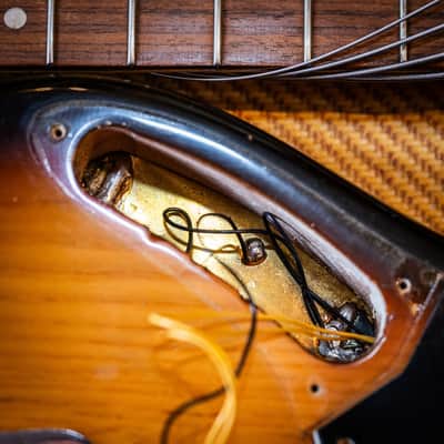 Fender Mustang Bass Left Handed image 7