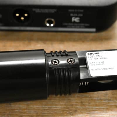 Shure BLX24/PG58 Handheld Wireless System - J10 Band (NO POWER SUPPLY) CG012PB image 6