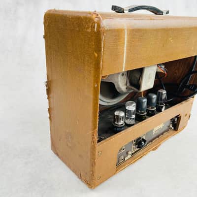 Gibson BR-6 1x10" Combo Amplifier 1950 - Brown image 7