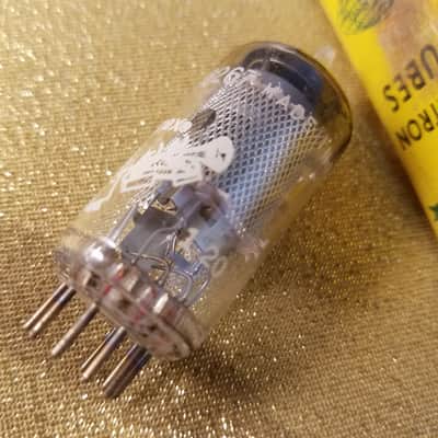 Amperex EF86 tNOS AT1000 TESTED Vacuum Tube Mazda Bugle Boy 6267 pentode 1960-1972 image 7
