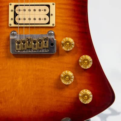 Washburn A-20V 1983 - CS Cherry Sunburst image 3