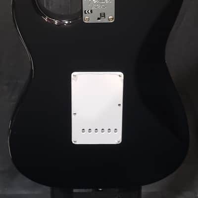 Fender Eric Clapton Artist Series Stratocaster with Vintage Noiseless Pickups 2022 - Black image 6