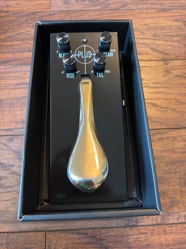 Gamechanger Audio Plus Sustain Pedal 2010s - Black image 1