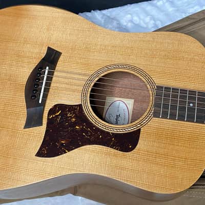 NEW! Taylor Academy 10e Acoustic-Electric Guitar - Natural - 4lbs - Authorized Dealer - G06259 image 2