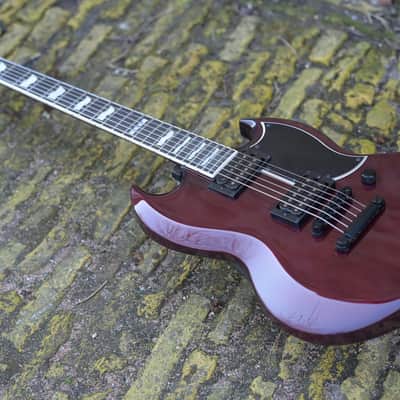 ESP E-II Viper - See Thru Black Cherry image 9