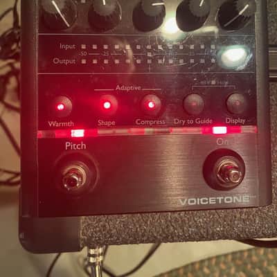 TC Helicon VOICETONE CORRECT VOCALIST PRODUCTION ASSISTANT image 1