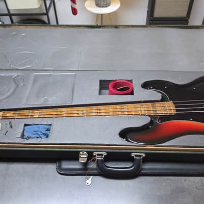 1973 Fender Precision Bass Sunburst Vintage American 70s P-Bass with custom Jazz Bass block inlay neck USA 4-String image 2