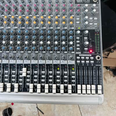Mackie 1604 VLZ3 16 Channel 4 Bus Mixing Console - tested & working (1986) image 5
