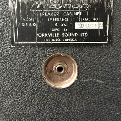 Traynor model 2150 - 1984 - 900Watts 2 x 15 - 4ohm image 2