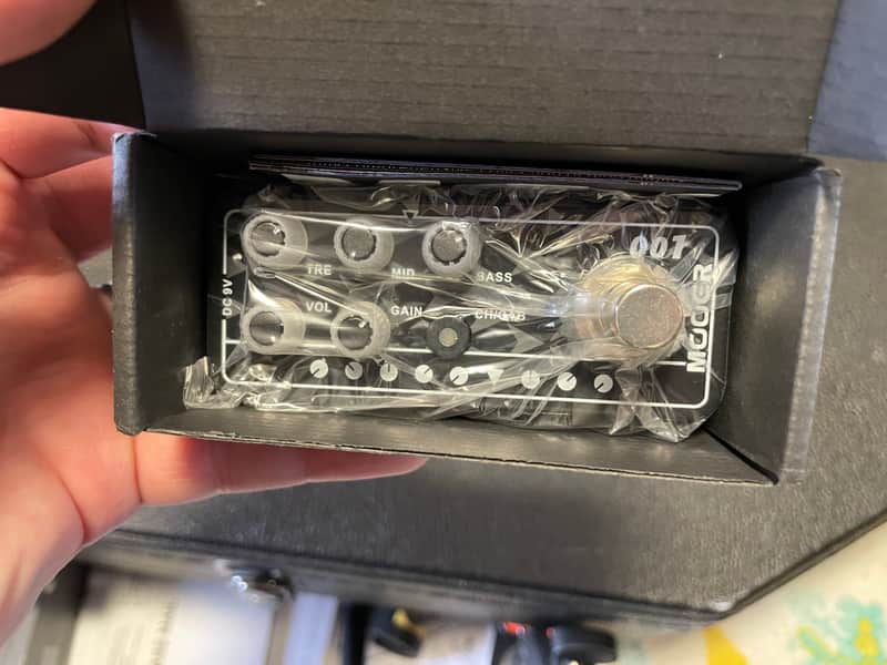 Mooer 001 Gas Station Micro Preamp 2010s - Black image 1
