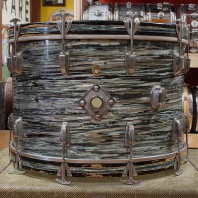 1960s Ludwig Super Classic Outfit in Blue Oyster Pearl 14x22 9x13 16x16 image 3