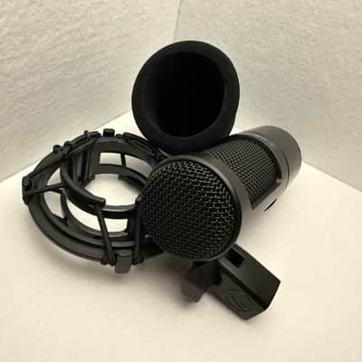 Audio-Technica AT2035 Large Diaphragm Cardioid Condenser Microphone 2010s - Black image 8