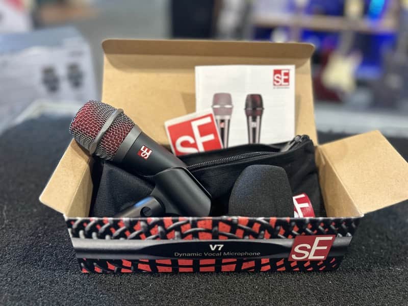 sE Electronics V7 Dynamic Vocal Microphone