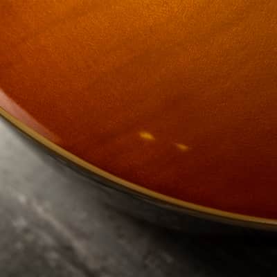 Epiphone 1960 Les Paul Standard Reissue, Iced Tea Burst | Demo image 10