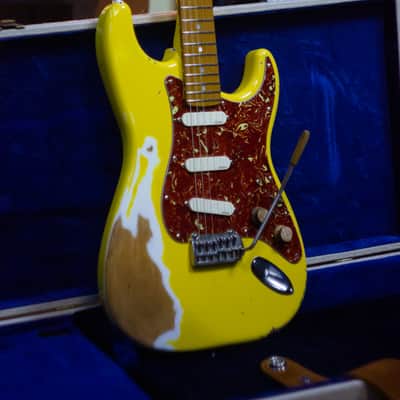 SWFT GTRS Swell 2023 Strat style Yellow relic image 2