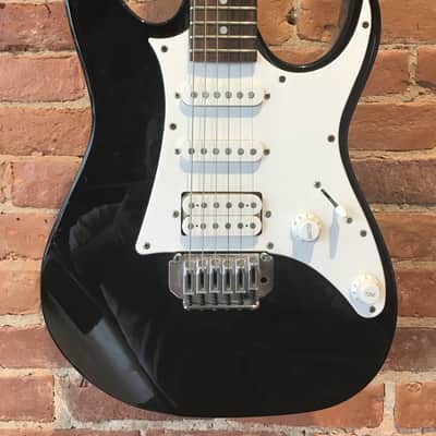 Ibanez Gio SSH Strat Style image 2