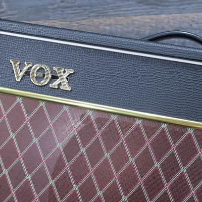 Vox AC15C1 Custom Series 15W All-Tube 1x12" Guitar Combo Amplifier #X03-083957 image 11