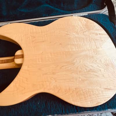 1998 Rickenbacker 330 Mapleglo image 8