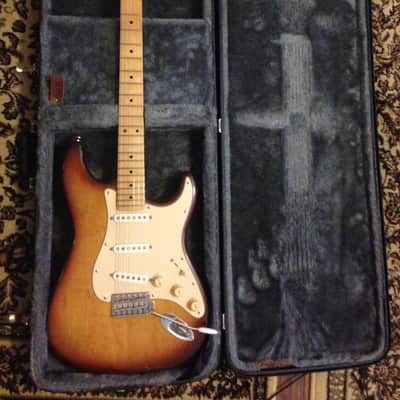 USA Custom Stratocaster 2009 Honey Burst image 1