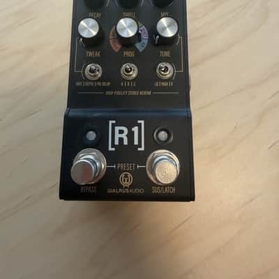 Walrus Audio Mako R1 High-Fidelity Stereo Reverb 2021 - 2024 - Black image 1