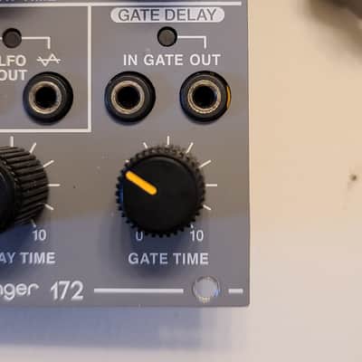 Pair of Behringer 172 Eurorack Analog Phase Shifter/Delay/LFO Modules image 6