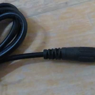 Unbranded Dynamic Mic w/ 1/4" Cable 2020s - Black image 5