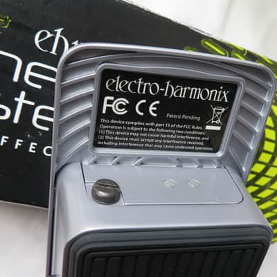 Electro-Harmonix EHX Next Step Volume Pedal + Pedalboard Cradle 2010 - 2020 image 6