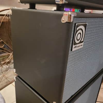 Ampeg SVT-112AV Classic Series 300-Watt 1x12" Bass Speaker Cabinet image 5