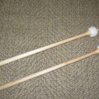 ONE pair new old stock Regal Tip 601SG, GOODMAN # 1, TIMPANI MALLETS HARD, inner wood core covered with first quality white damper felt, hard rock maple haandles / shaft (includes packaging) image 18