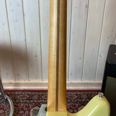 Fender Player II Jaguar RW 2024 - Hialeah Yellow image 7