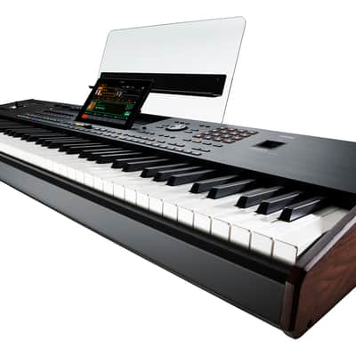 Korg PA5X-88 88-Key Professional Keyboard / Arranger With Color Touch Screen