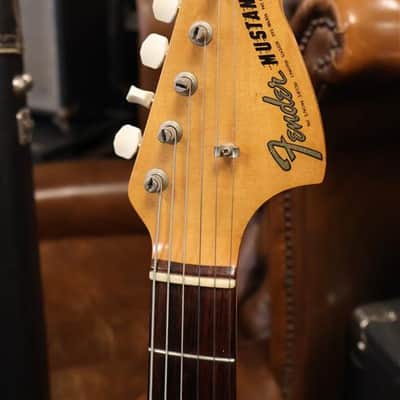 Fender 1966 Mustang Daphne Blue OHSC image 3
